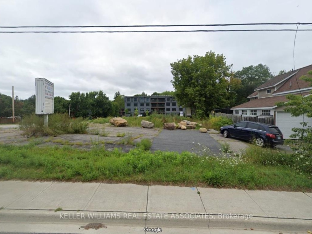 Lot #1 196 Ecclestone, Bracebridge (Monck (Bracebridge))