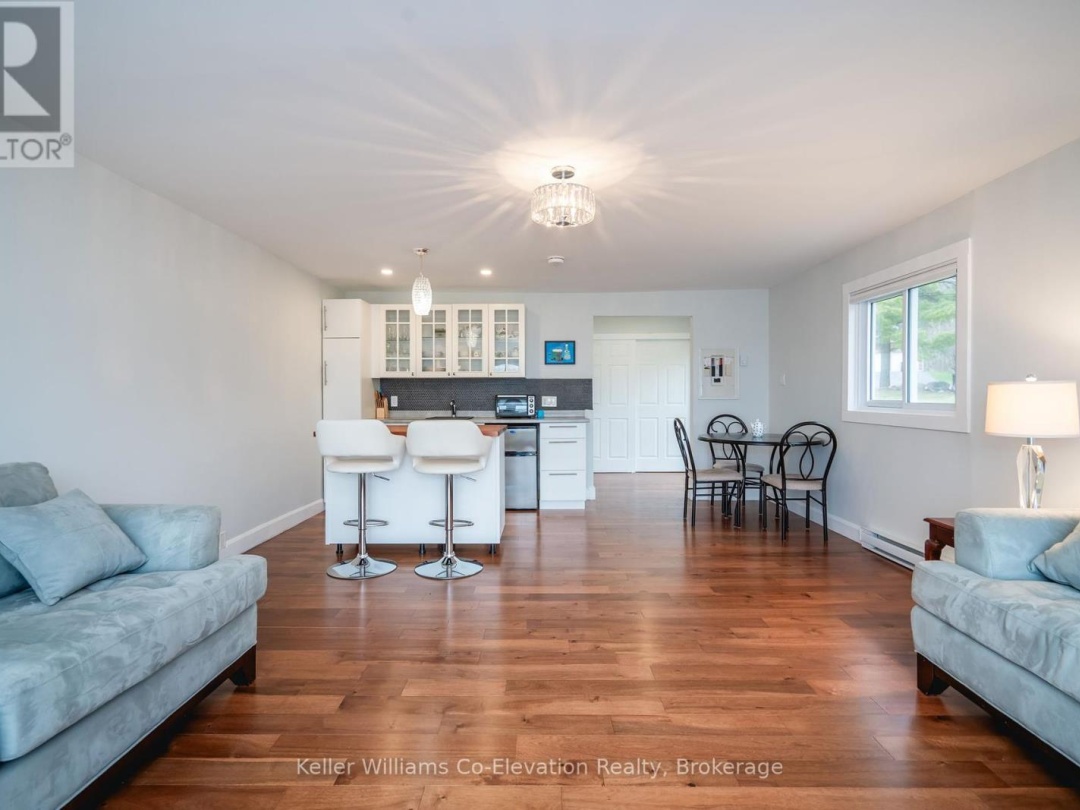 220 ROBIN'S POINT ROAD, 