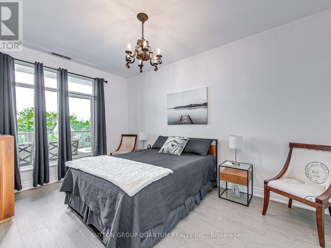 301 90 Orchard Point Road, Lake Simcoe