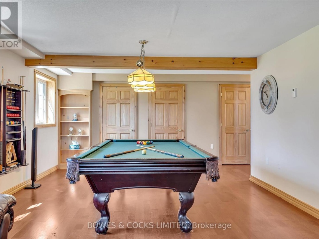 240 Lakeshore Drive, Pigeon Lake