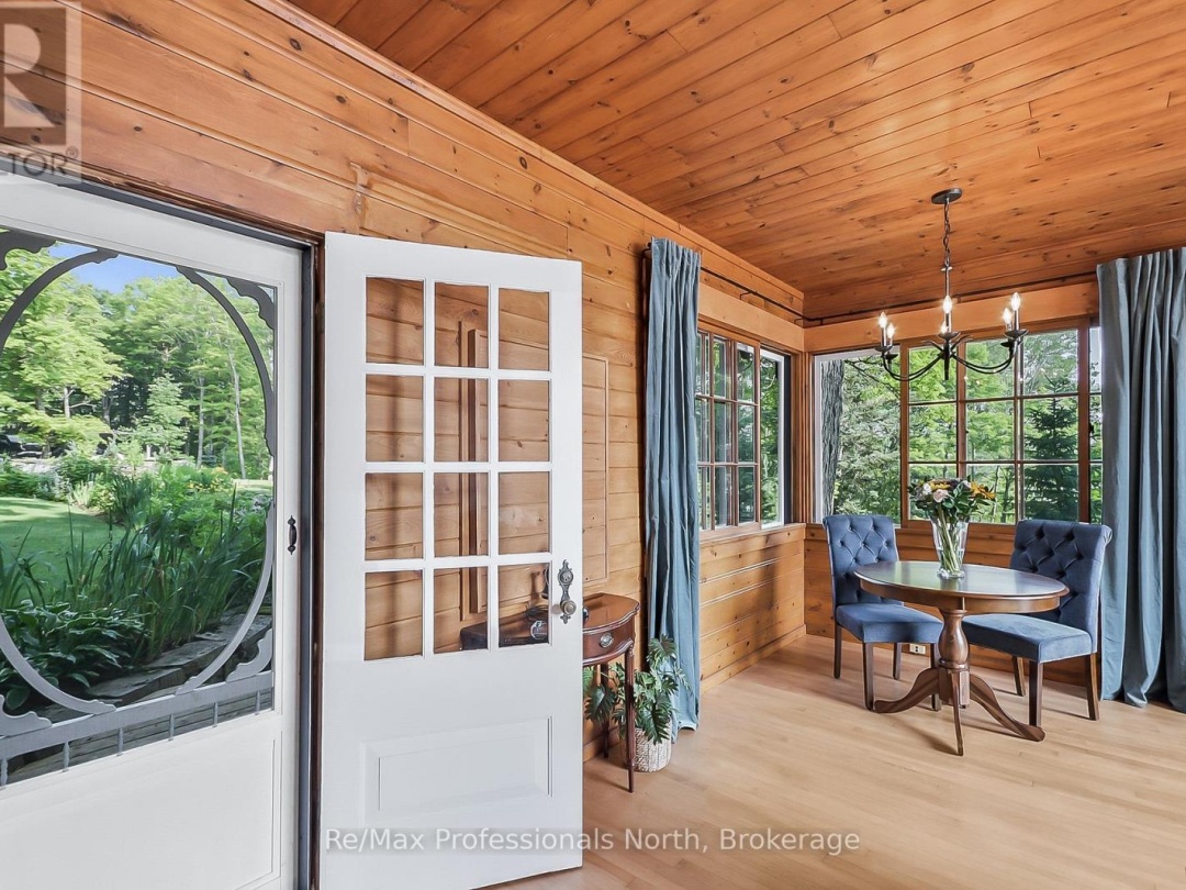 95 PEN LAKE POINT ROAD, 