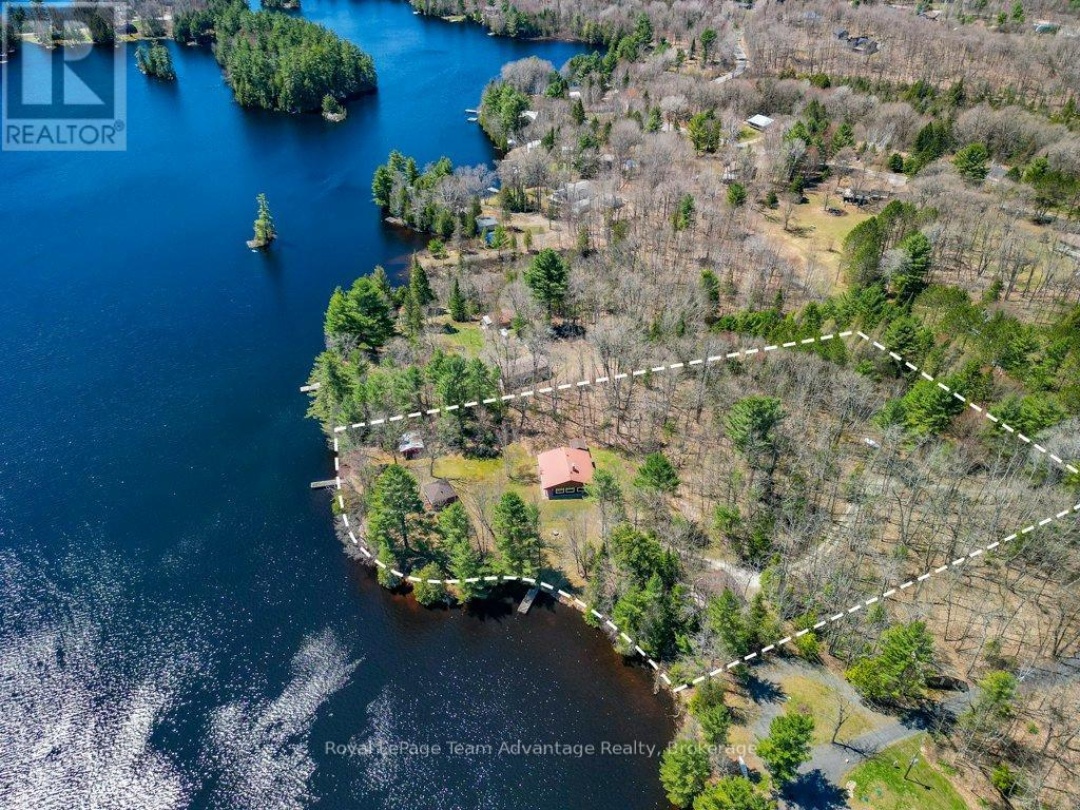 11 Birch Lane, Harris Lake