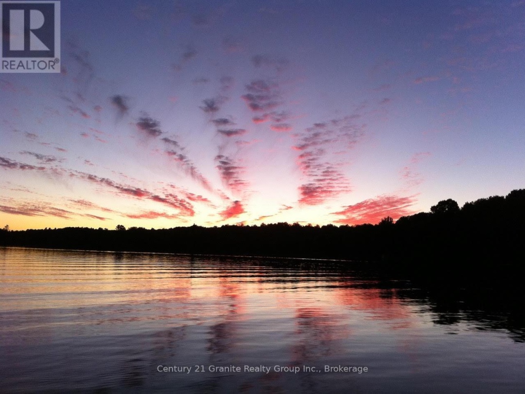 1037 ROTUNDA DRIVE, Contau Lake
