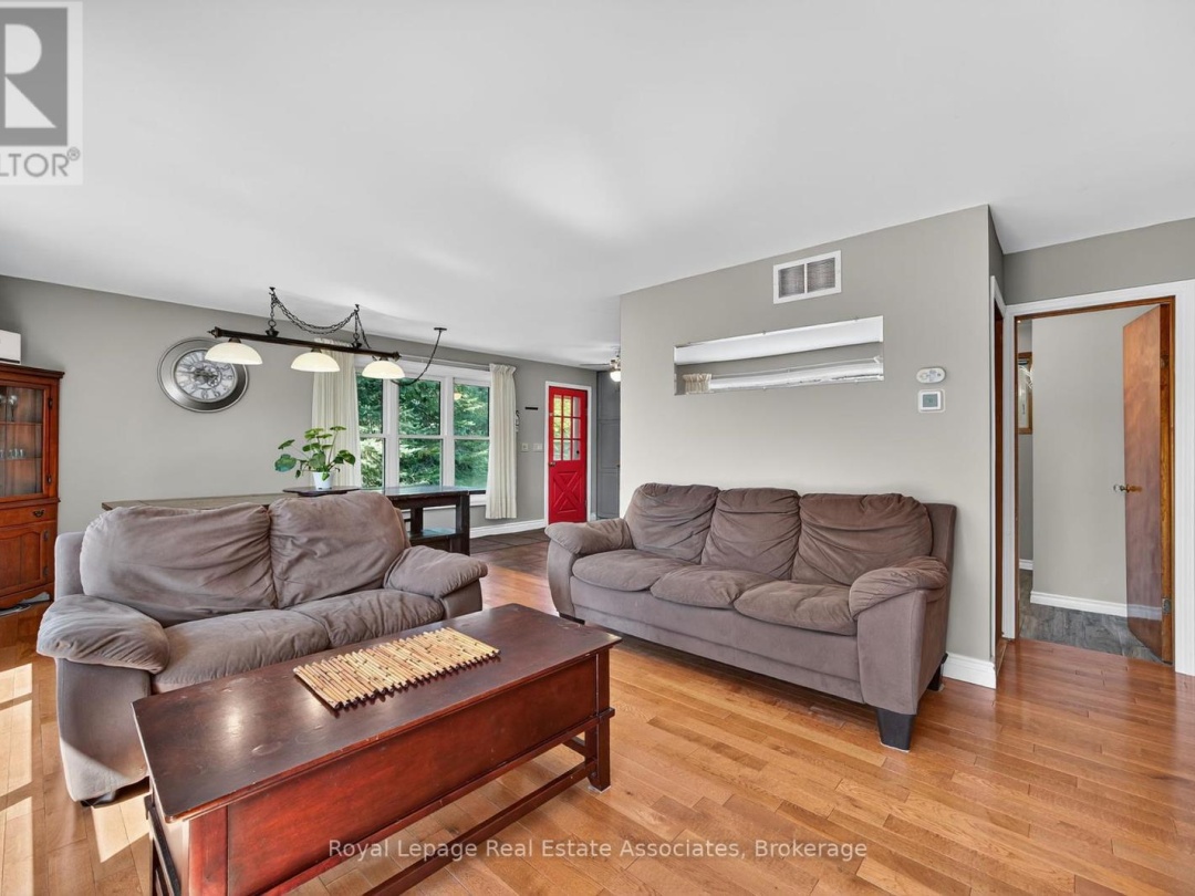 389 FALCON ROAD, 