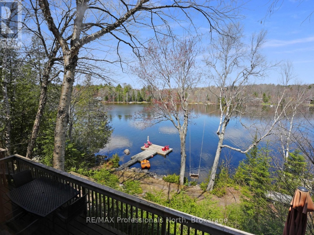 1017 Dunn Road, Haliburton Lake
