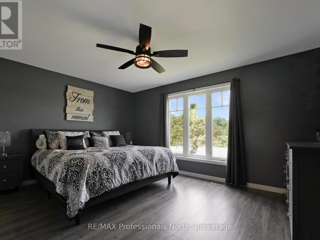 64 WINDOVER DRIVE, 