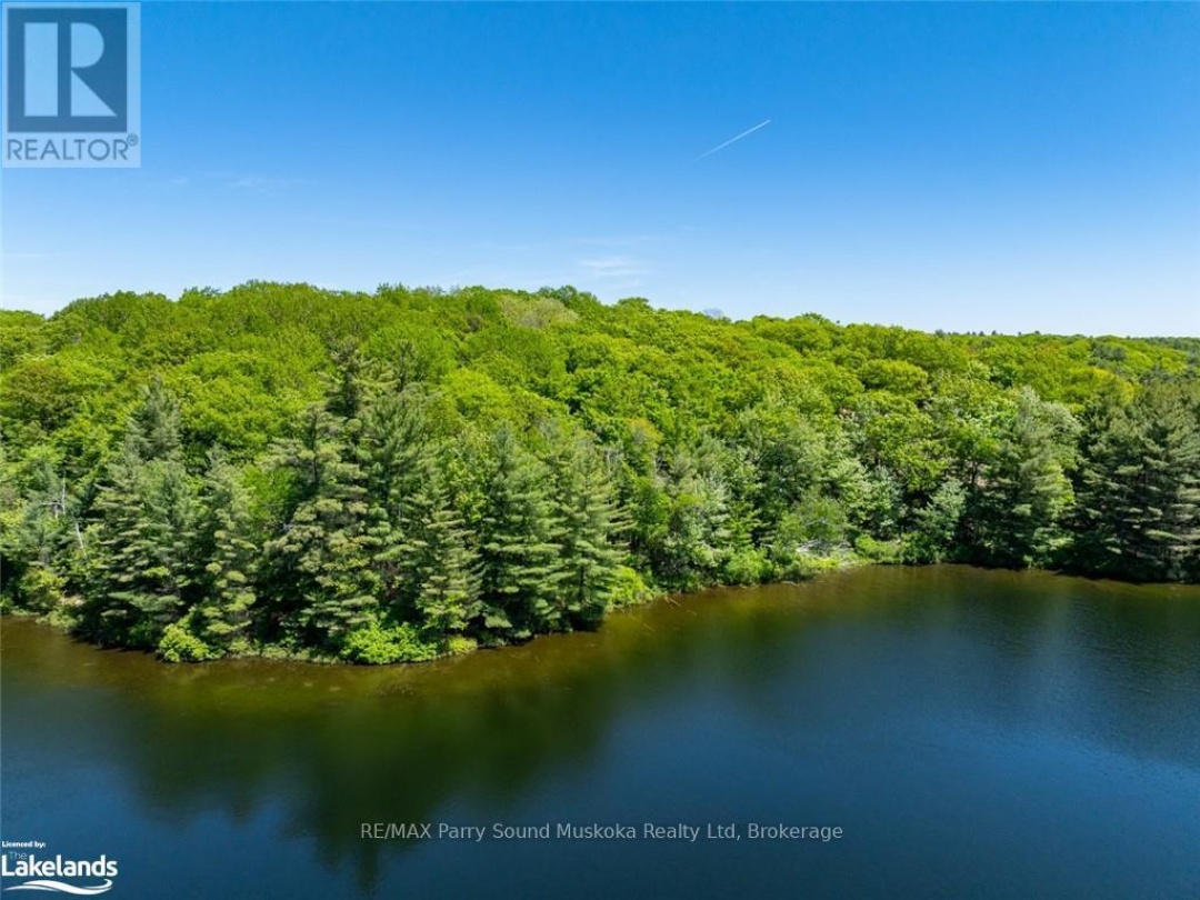21 Wee Ge Wa Road, Clear Lake