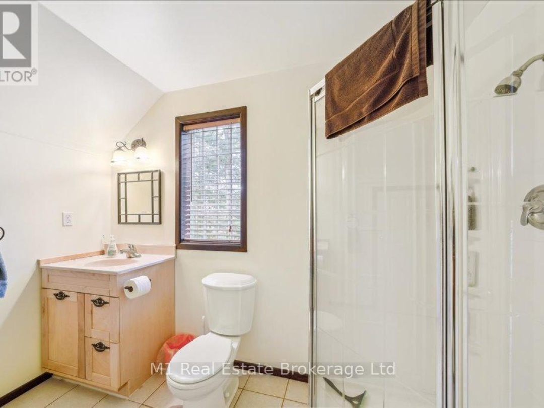 16A Hayhoe Road, Silver Lake