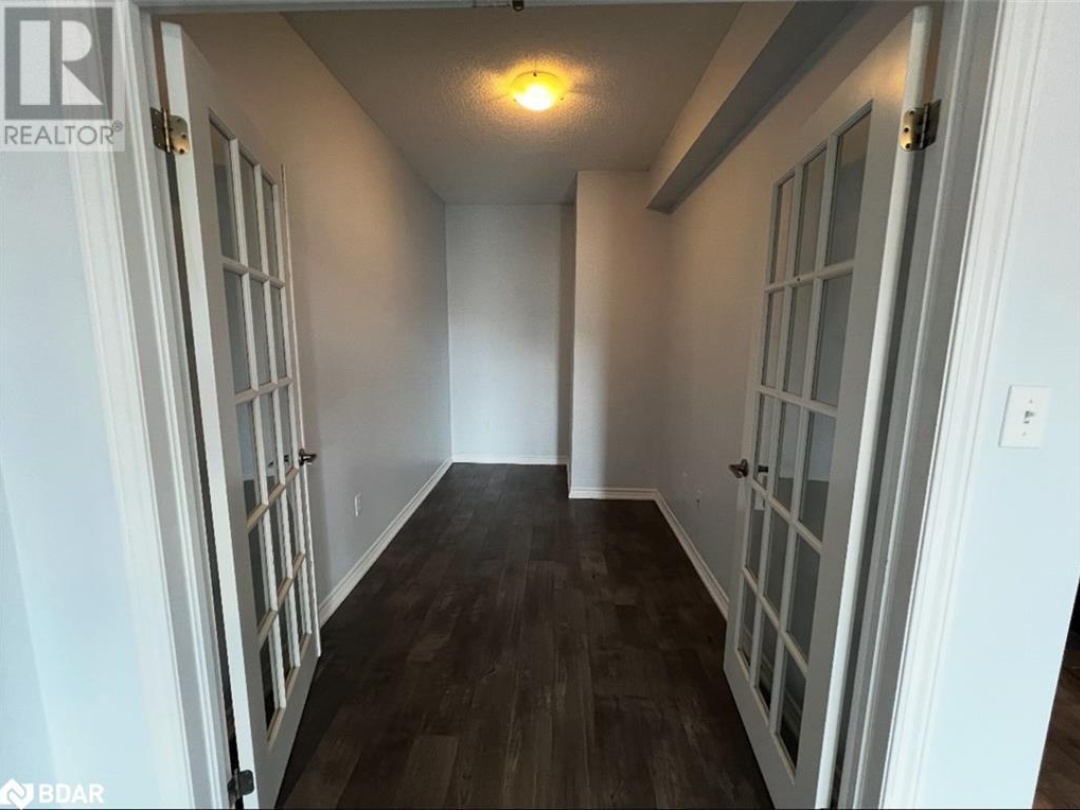 720 YONGE Street Unit# 205, 