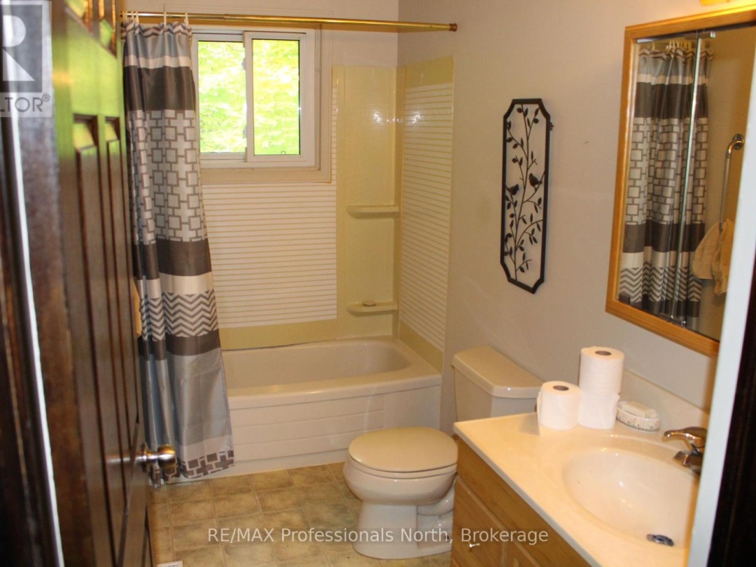 2166 BLAIRHAMPTON ROAD, 