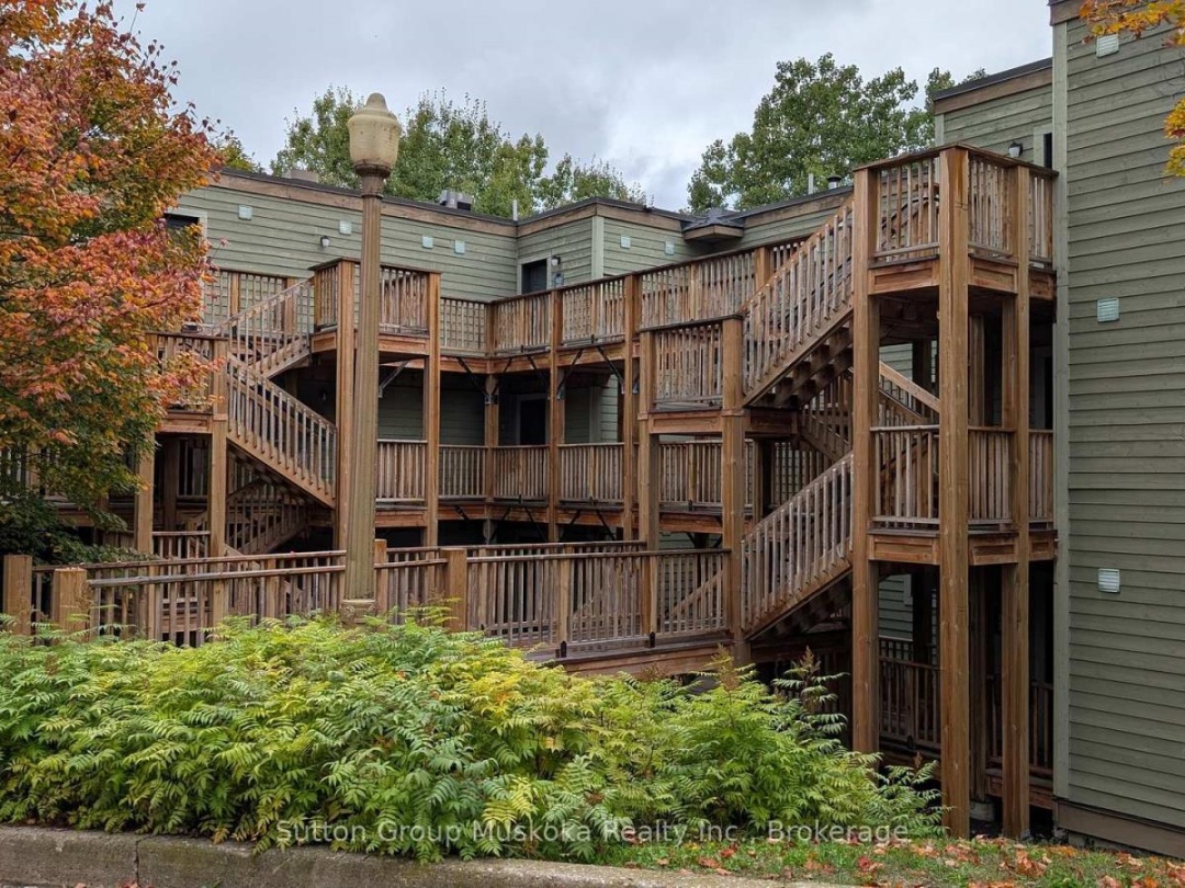 27-202 GOLFVIEW - DEERHURST RESORT DRIVE, 
