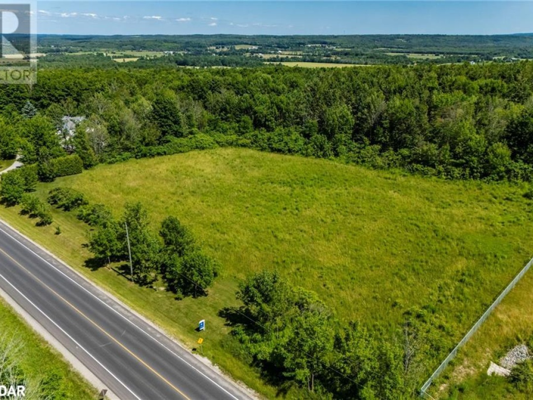 403 MOONSTONE Road E, 