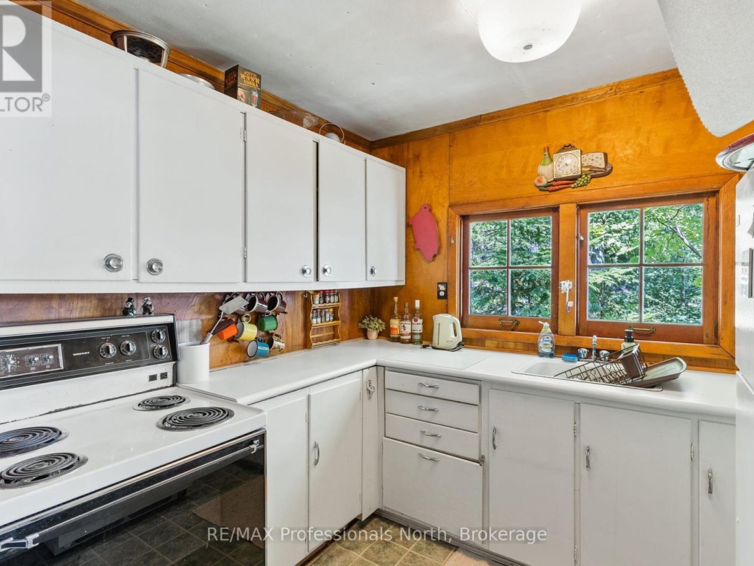 1468 TWELVE MILE LAKE ROAD, 