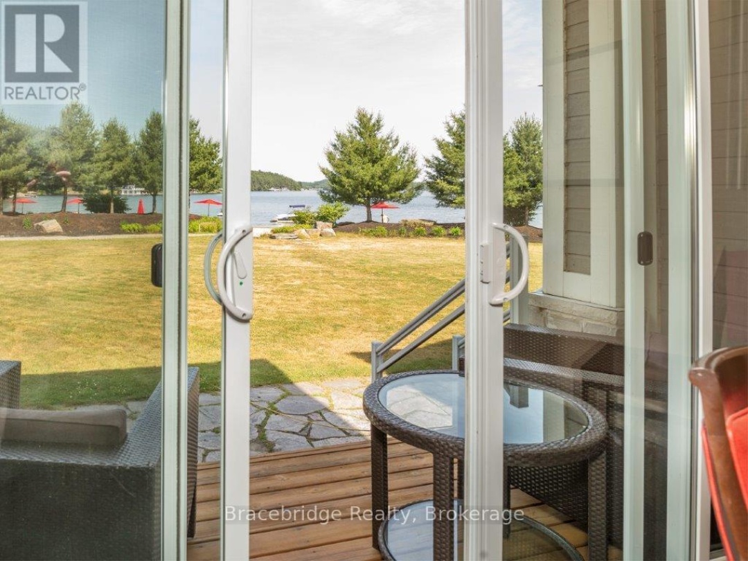G104-D2 - 1869 MUSKOKA ROAD 118 HIGHWAY W, 