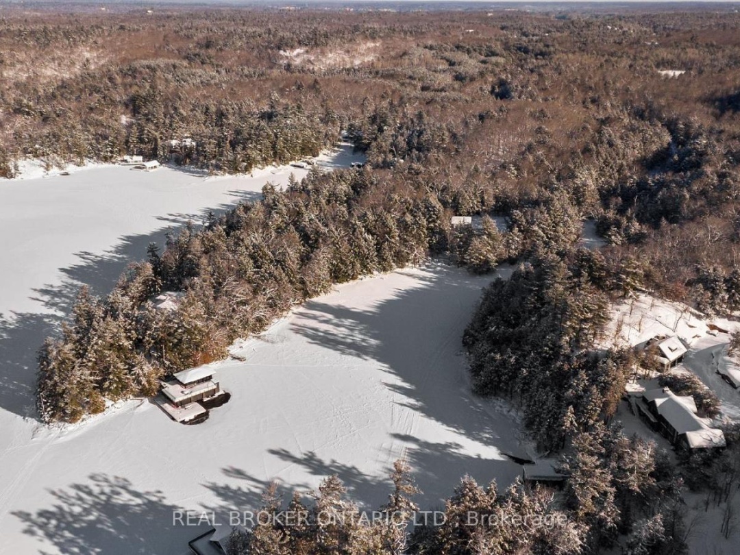 1039 Viewpoint Trail W, Lake Muskoka