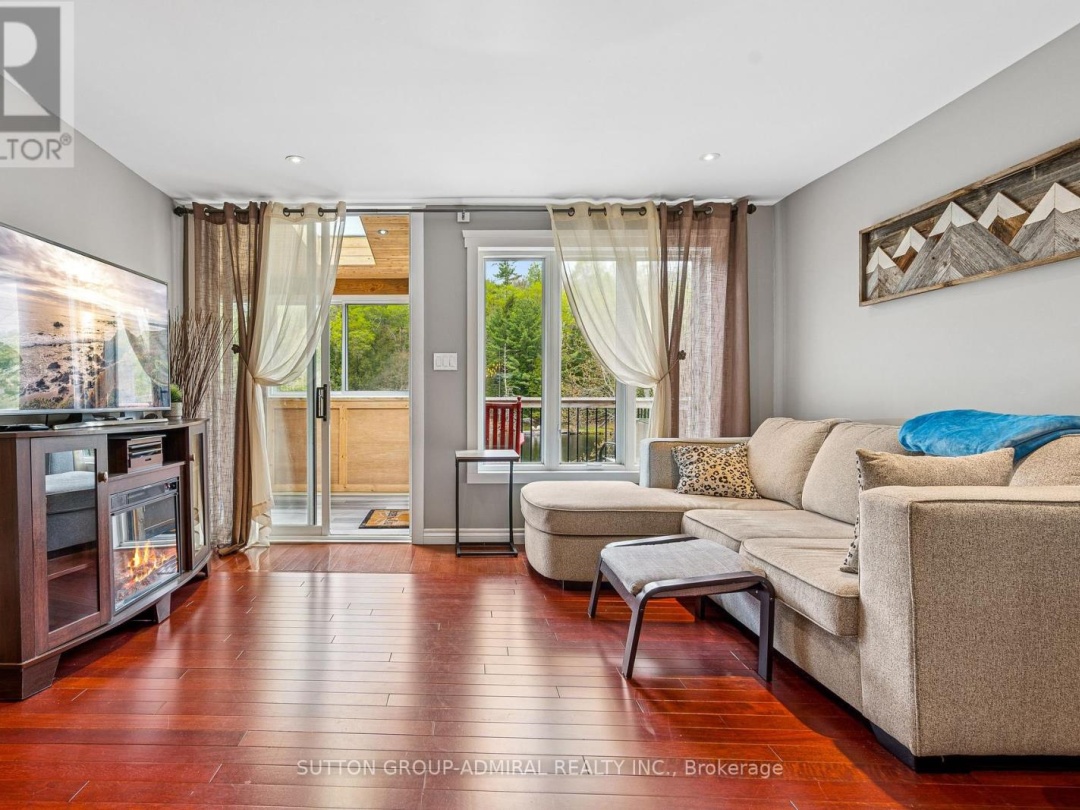 1023 Kirkpatrick Lane, Lake Muskoka