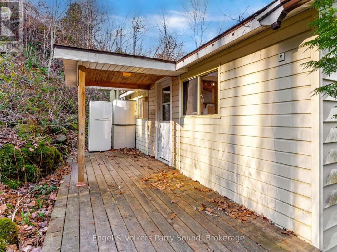 27 Lower Lane, Otter Lake