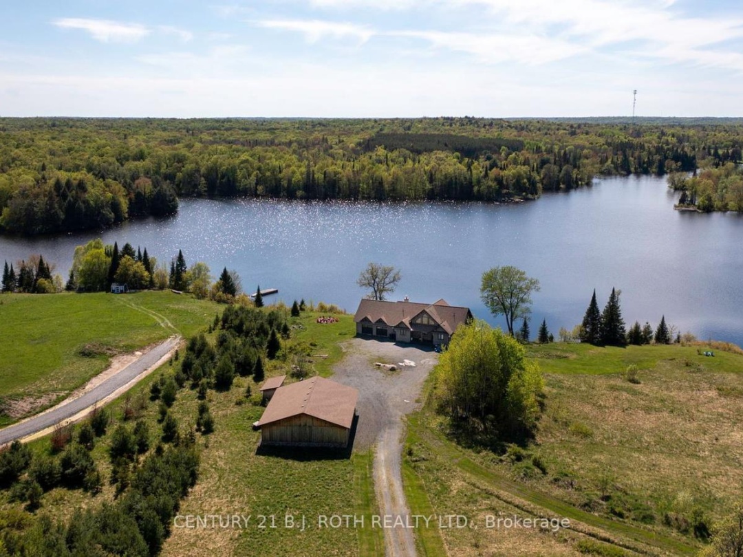 64 Mccords Road, Manitouwabing Lake