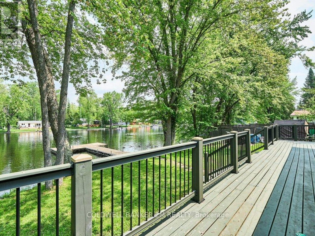 3820 West Canal Road, Severn Lake
