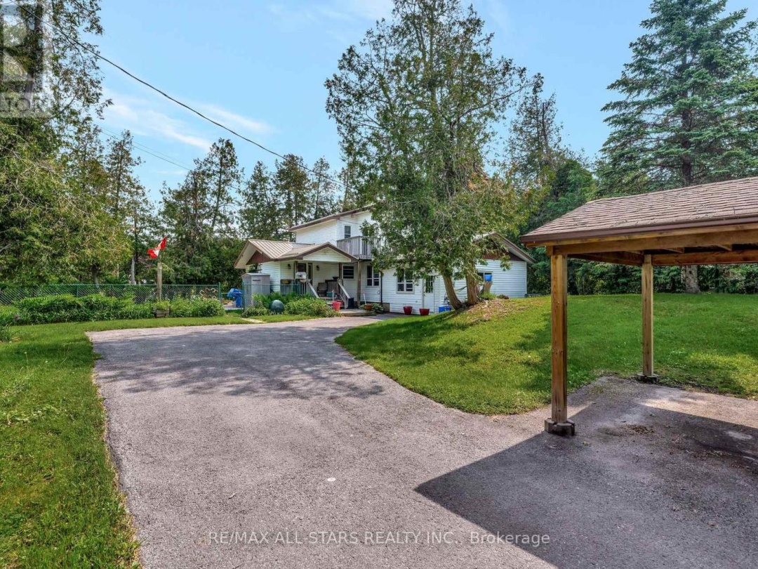 14 Wychwood Drive E, Sturgeon Lake