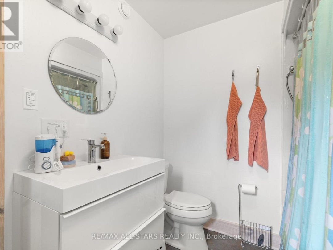 485 BURNT RIVER ROAD, 