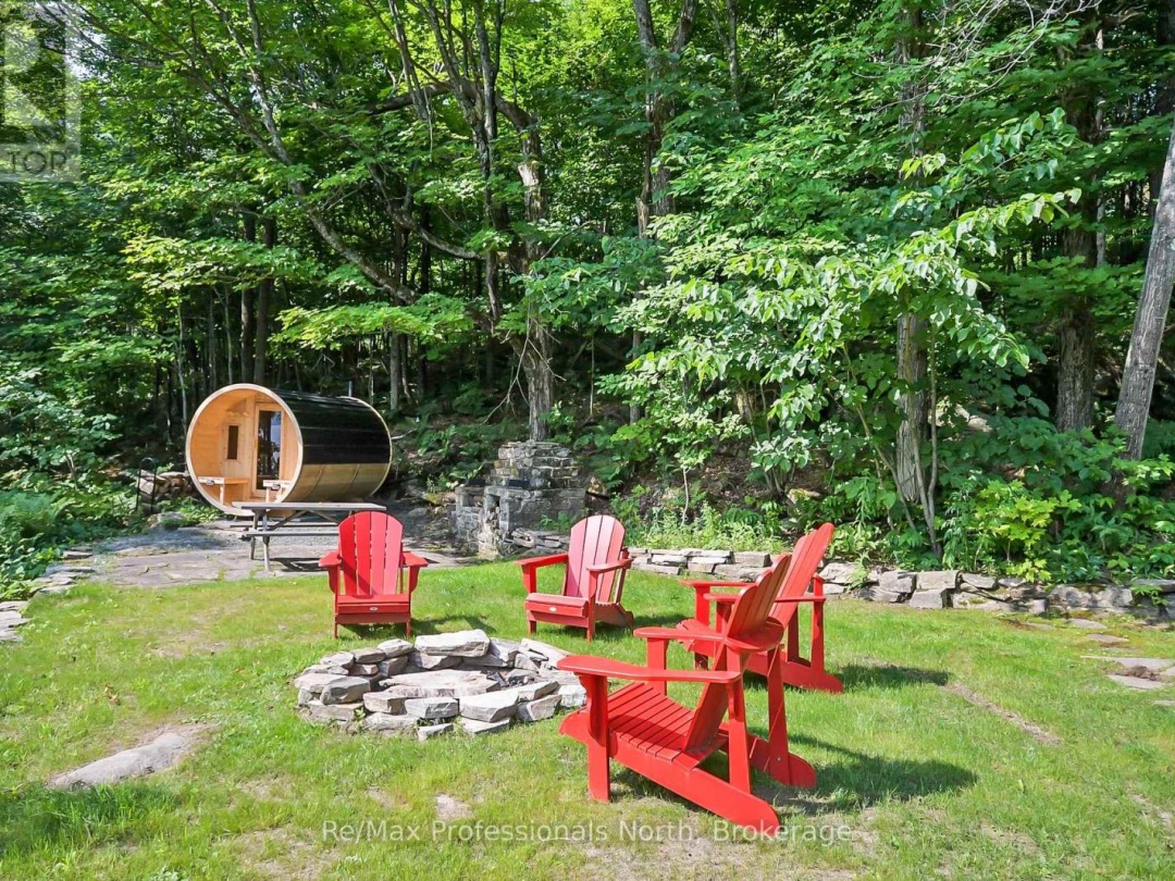 95 PEN LAKE POINT ROAD, 