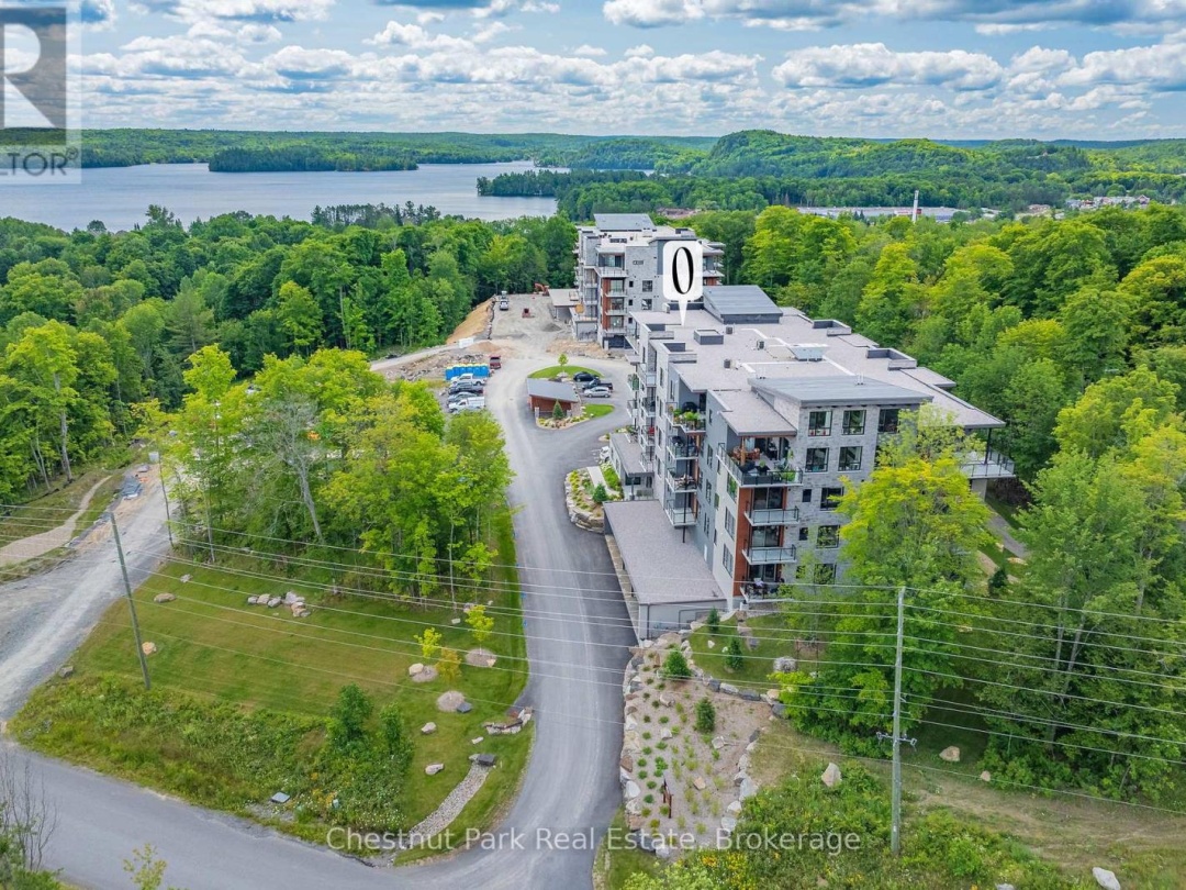 109 - 18 CAMPUS TRAIL, 