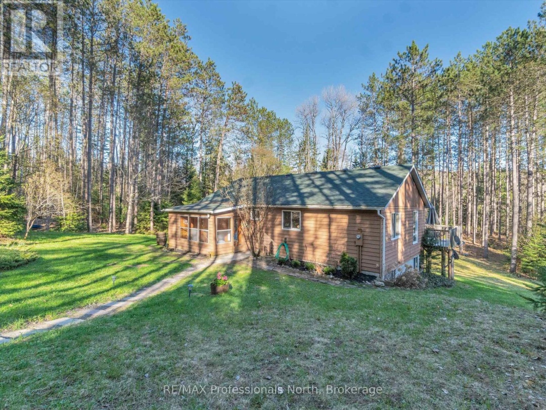 1273 Williamsport Road, Big East Lake