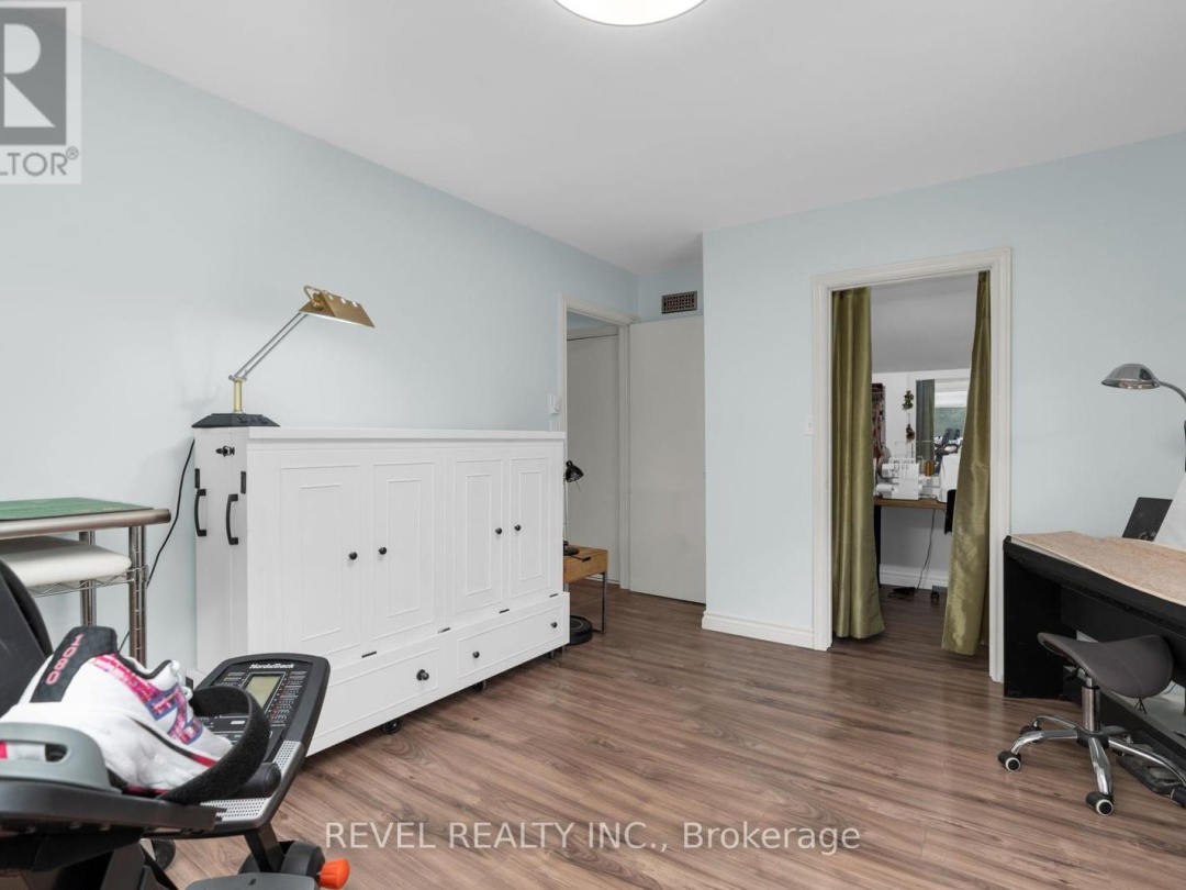 3248 MUSKOKA STREET, 