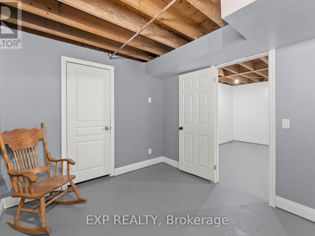 24115 THORAH PARK BOULEVARD, 
