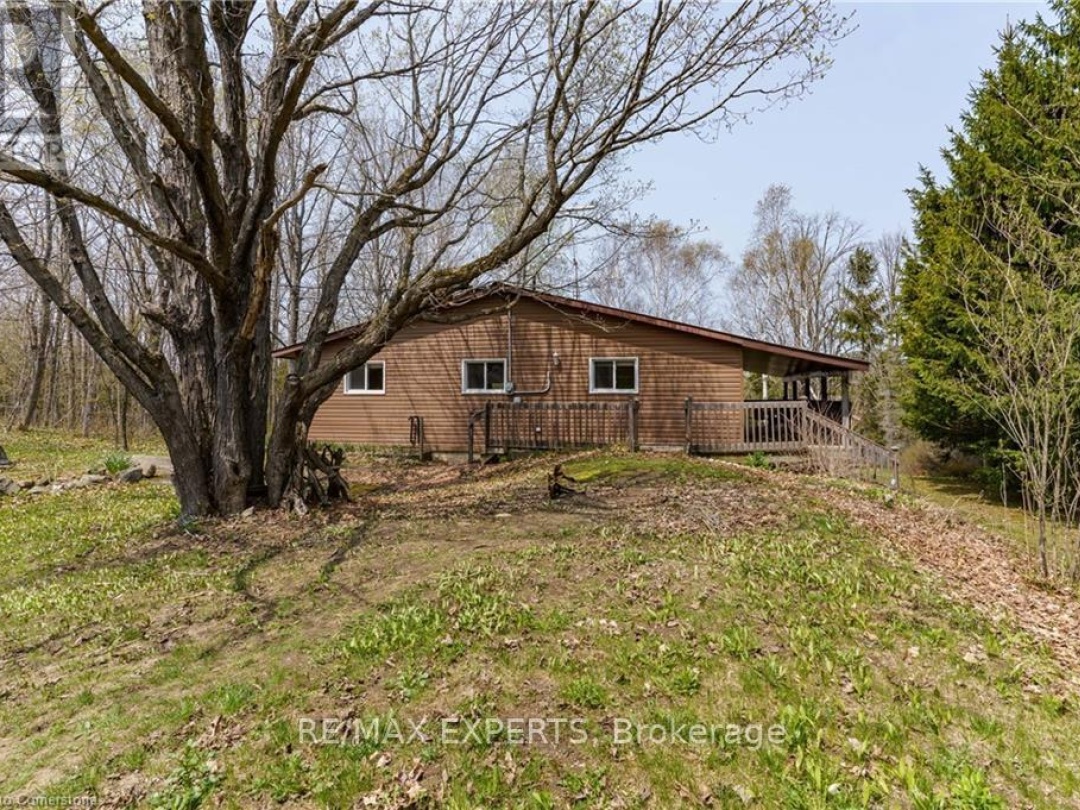 86 STONEY ROAD, Manitouwabing Lake