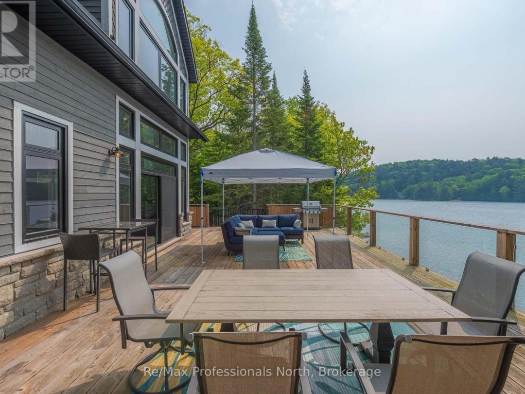 1024 ALBERT LANE E, Kawagama Lake