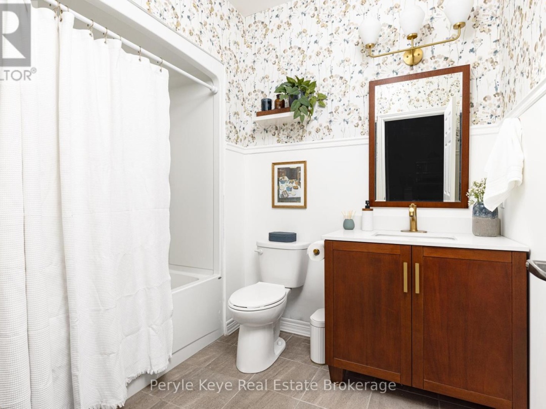 21 SERENITY PLACE CRESCENT, 