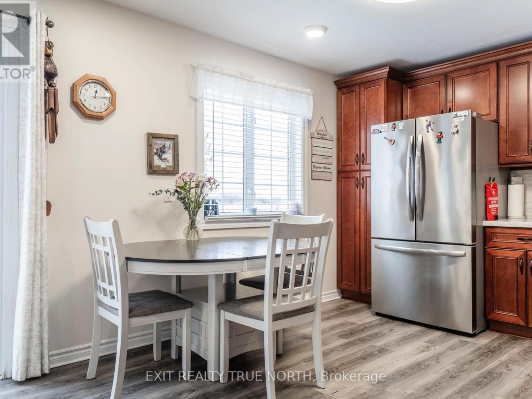 5 Hemlock Avenue, Georgian Bay