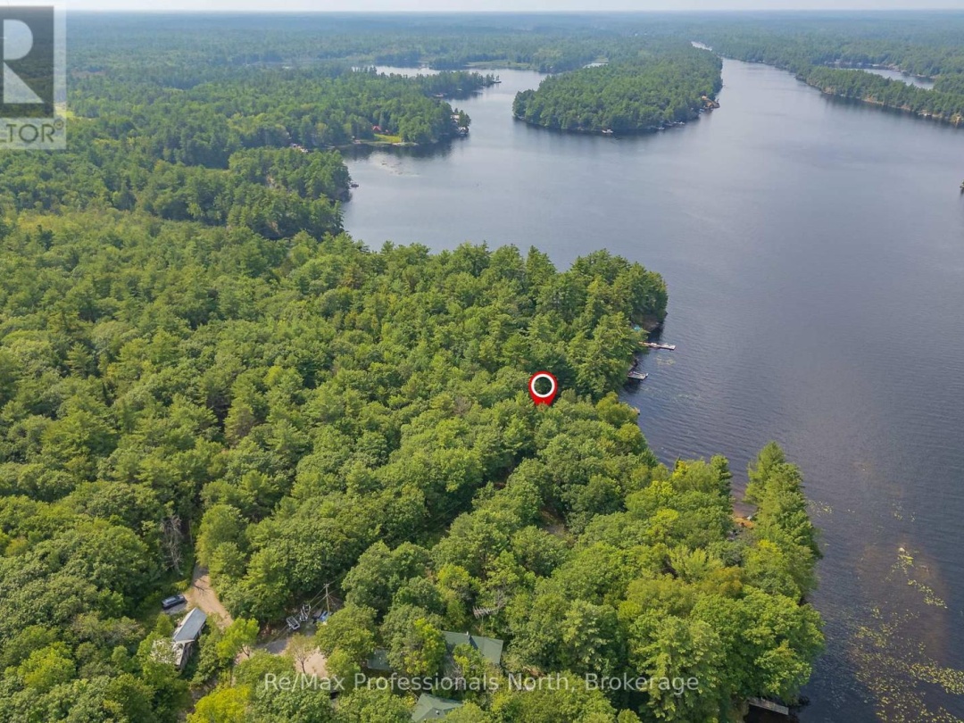 1020 Road 2000, Muldrew-south Lake