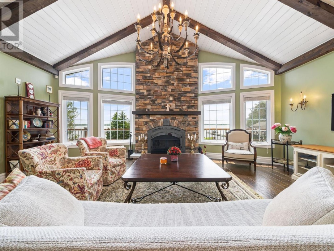1484 COUNTY ROAD 8, 