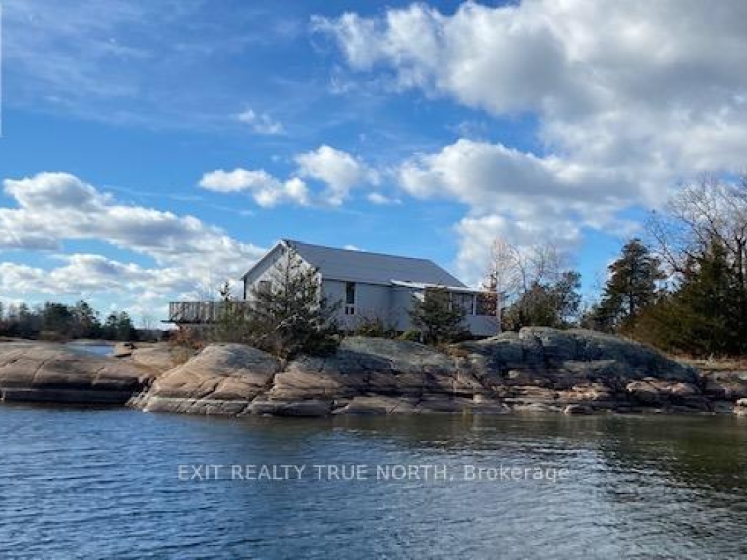 2 IS 320 GEORGIAN, Georgian Bay