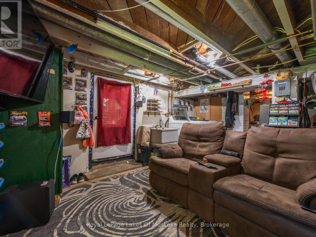 25 FLORENCE STREET W, 