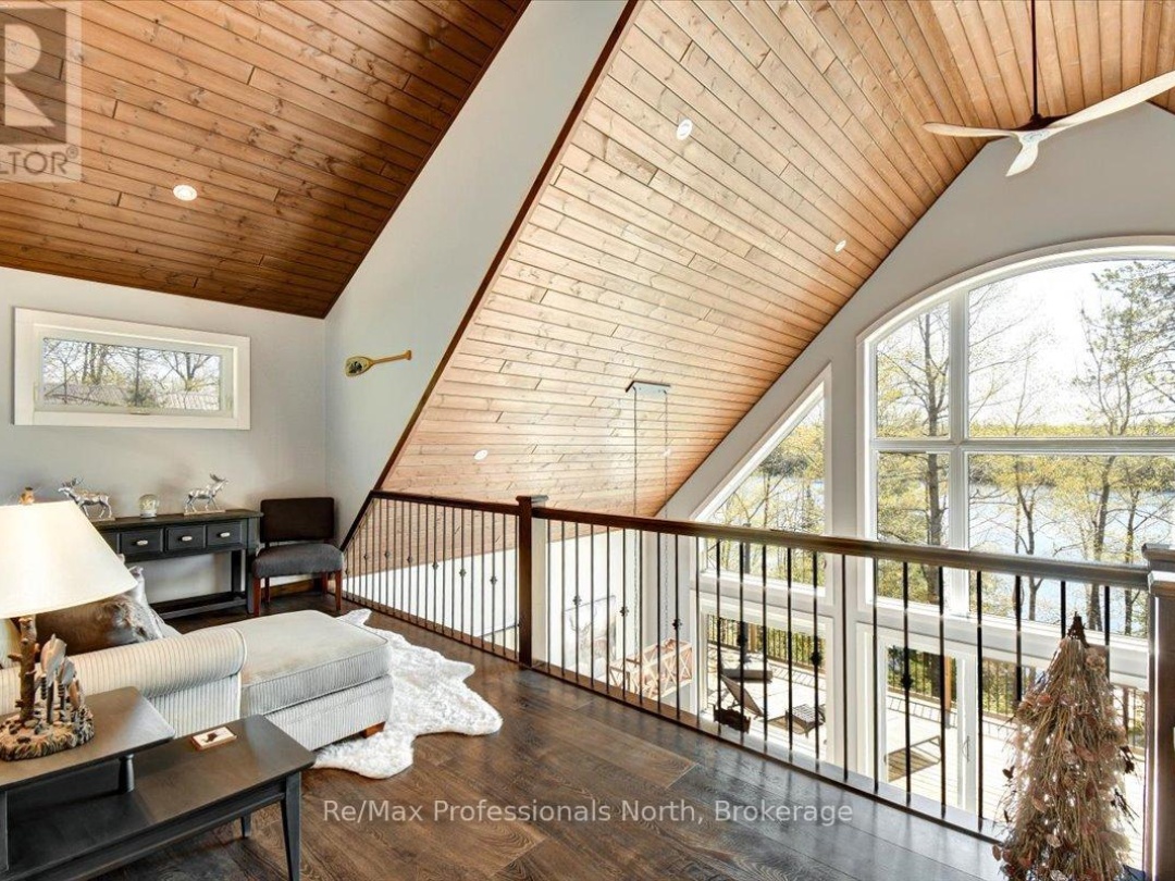 88 Russell Drive, White Lake