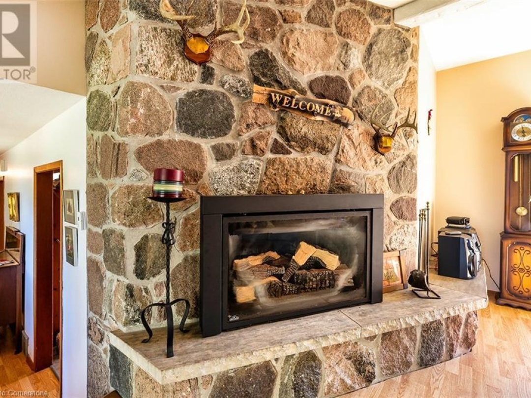 12 Romany Ranch Road, Balsam Lake