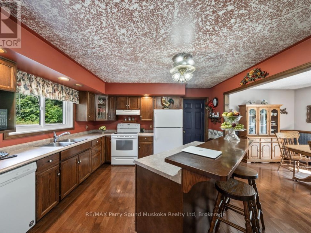 3 & 5 SQUIRREL AVENUE, 