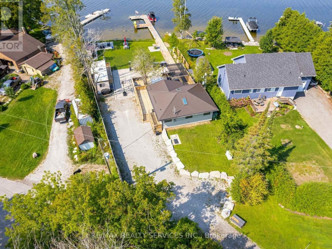 28 ELDONIA ROAD, Canal Lake