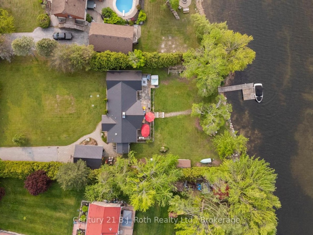 3772 HARRY'S LANE, Lake Simcoe