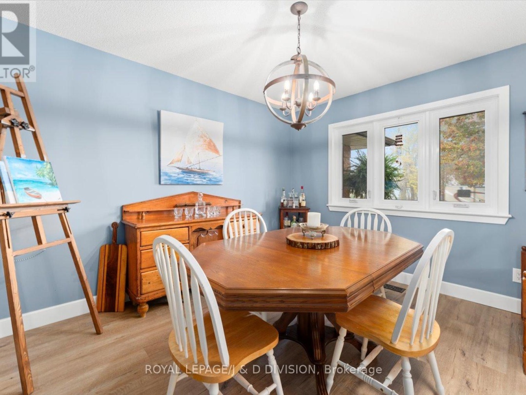 233 Bayshore Drive, Lake Simcoe