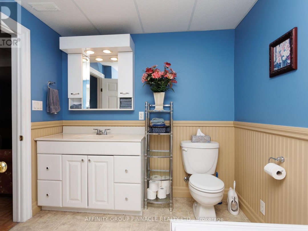3 HEMLOCK STREET, 