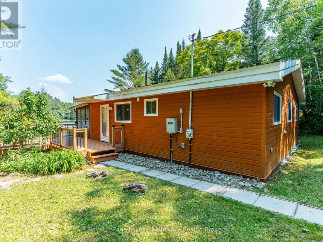 1035 ATKINS LAKE ROAD, 