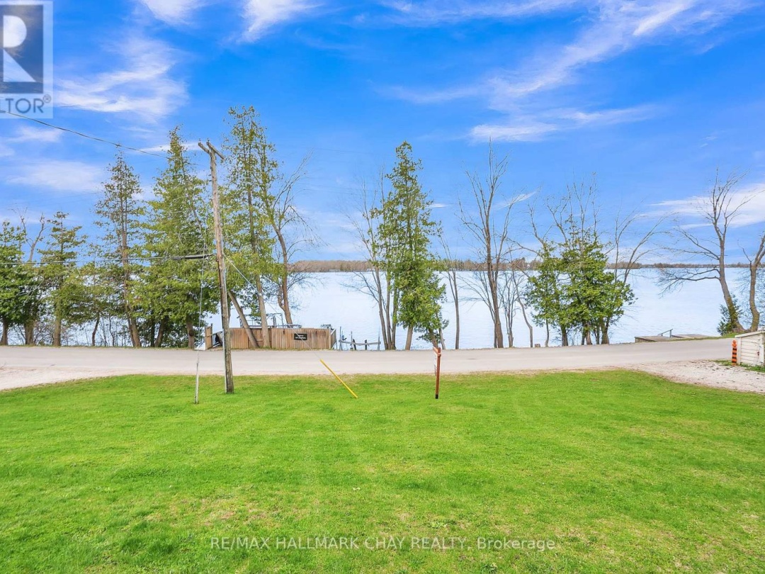 138 Lake Dalrymple Road, Dalrymple Lake