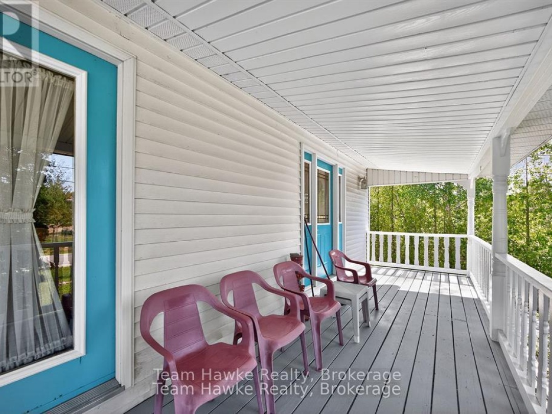 203 WOODLANDS AVENUE, 