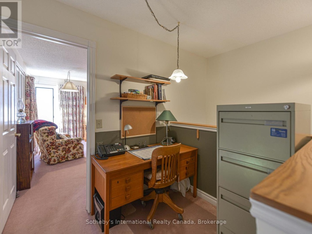 104 10 Museum Drive, Orillia