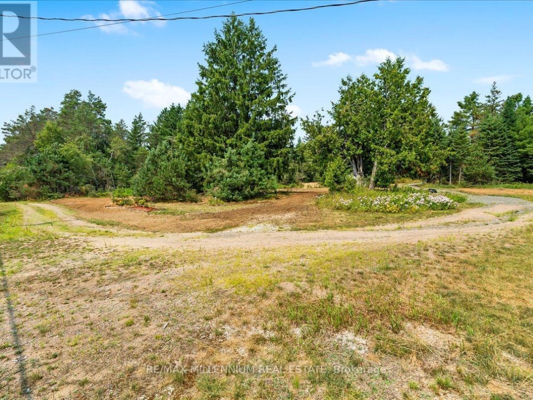 118 - 3529 HIGHWAY HIGHWAY E, 